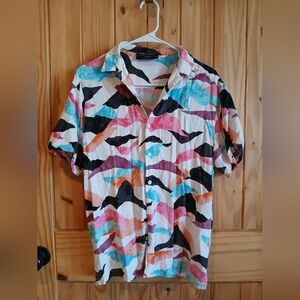 No Boundaries Colorful Patterned Men's Shirt Size M (38-40)
